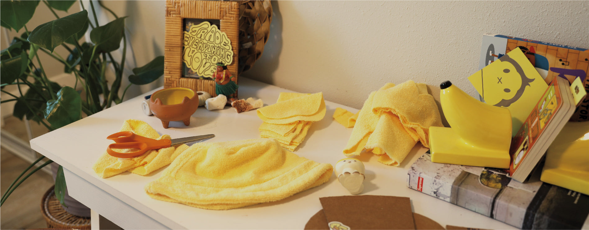 Materials for DIY bucket hat