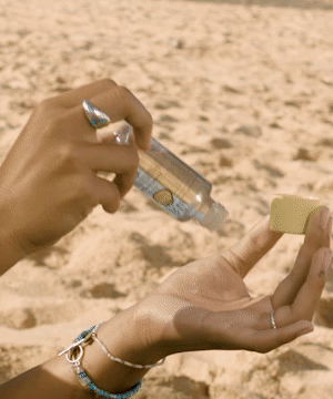 Revitalizing Protect & Repair Oil - Strengthens, hydrates, and protects hair against heat and UV damage, boosting health and shine. Sun Bum